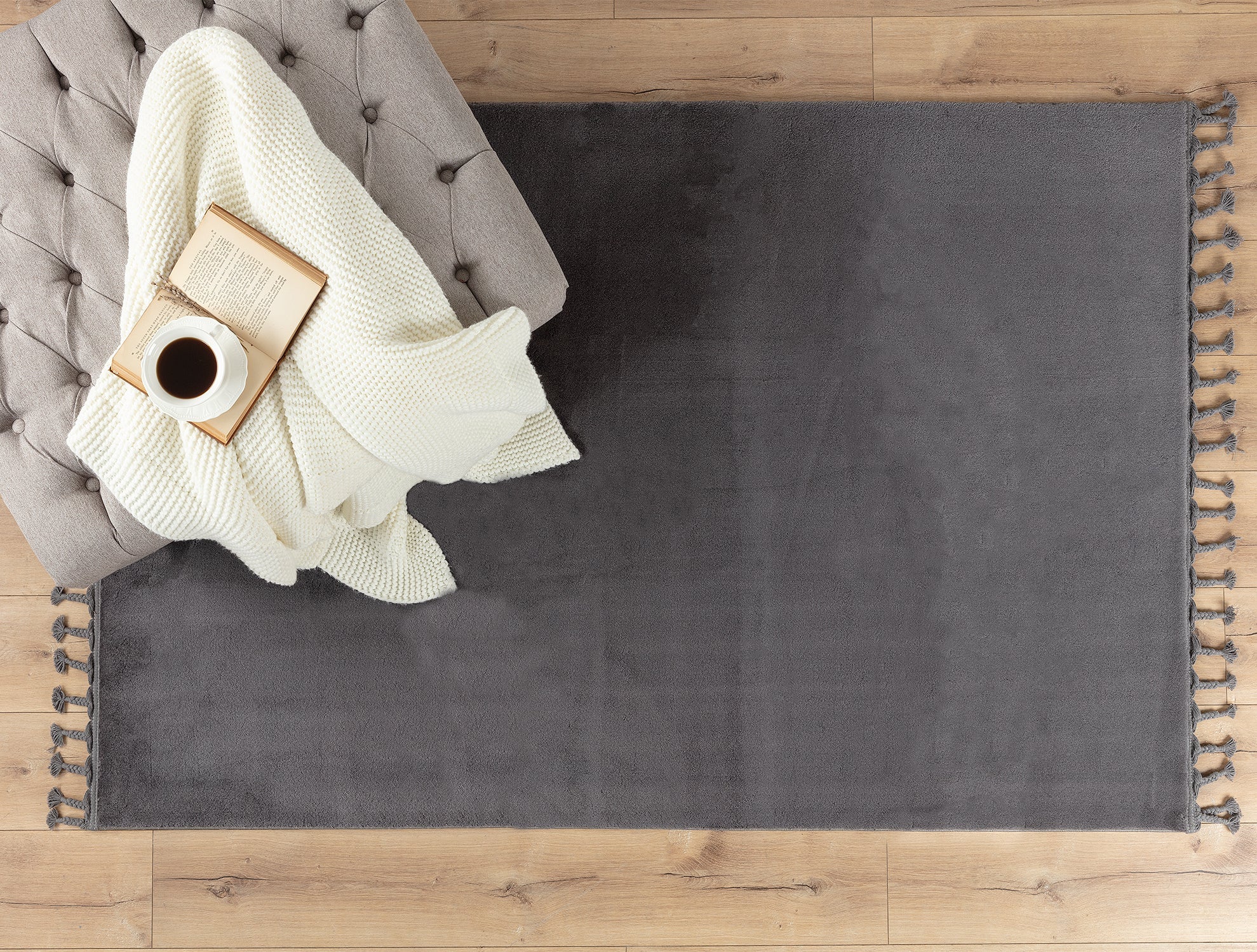 Carol Fringe Carpet | MADAME COCO JO