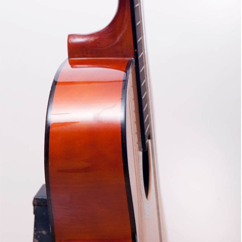 Moreno Classical Guitar 40 with bag Moreno Classical Guitar 40 with bag