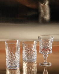 Aron 18-piece Wedding Set