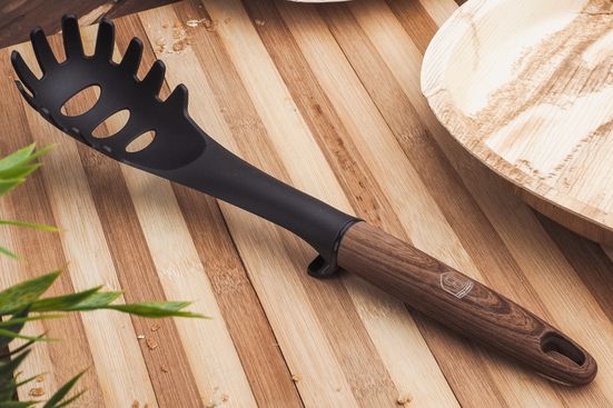 Berlinger Haus Non-Stick Spaghetti Spoon – Ebony Maple Berlinger Haus Non-Stick Spaghetti Spoon – Ebony Maple