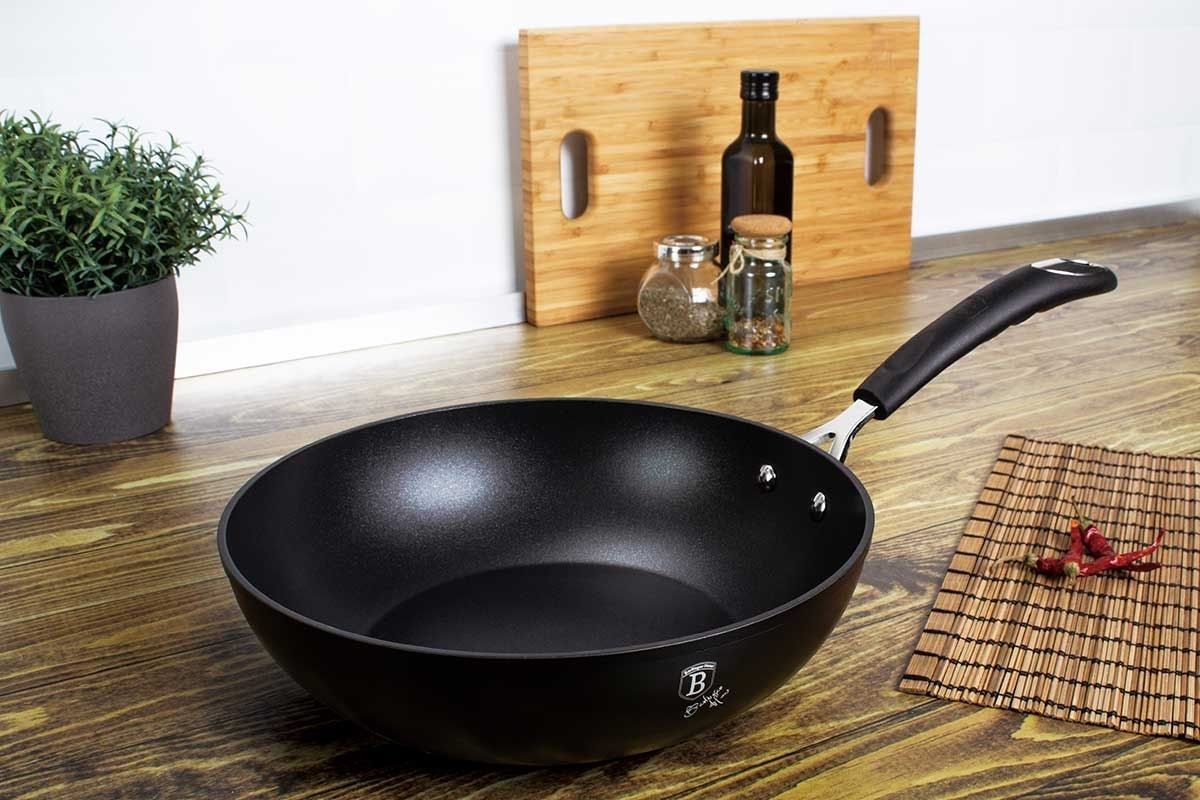 Berlinger Haus 28cm Wok – Professional Black Line Berlinger Haus 28cm Wok – Professional Black Line