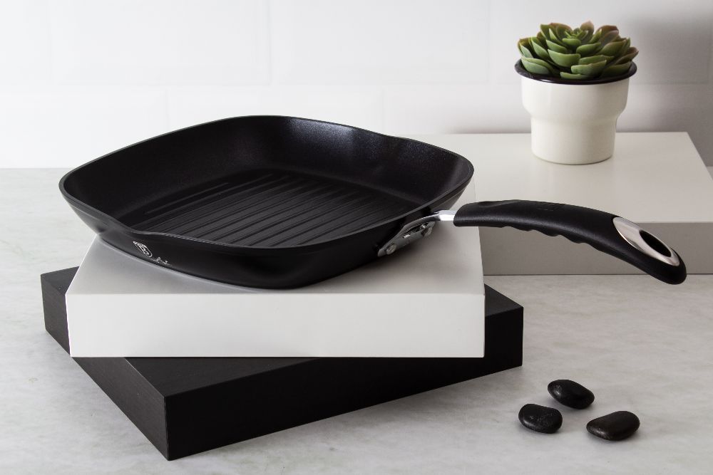 Berlinger Haus Grill Pan 28cm – Professional Black