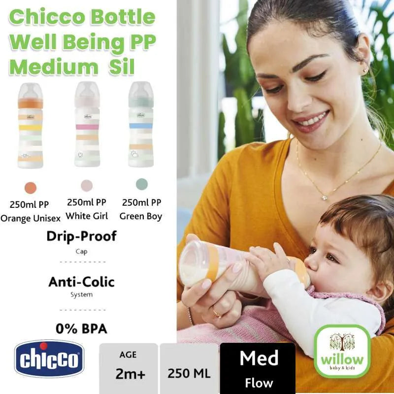 Chicco BOTTLE WB PP BOY 250ml MED SIL Anti-Colic - Green Chicco BOTTLE WB PP BOY 250ml MED SIL Anti-Colic - Green