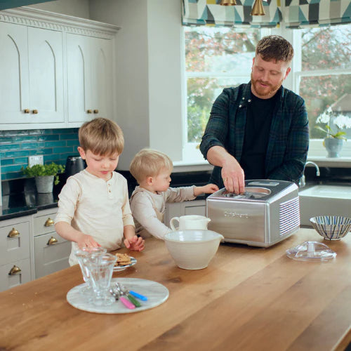 صانعة آيس كريم Cuisinart ICE31GE | سهلة وسريعة