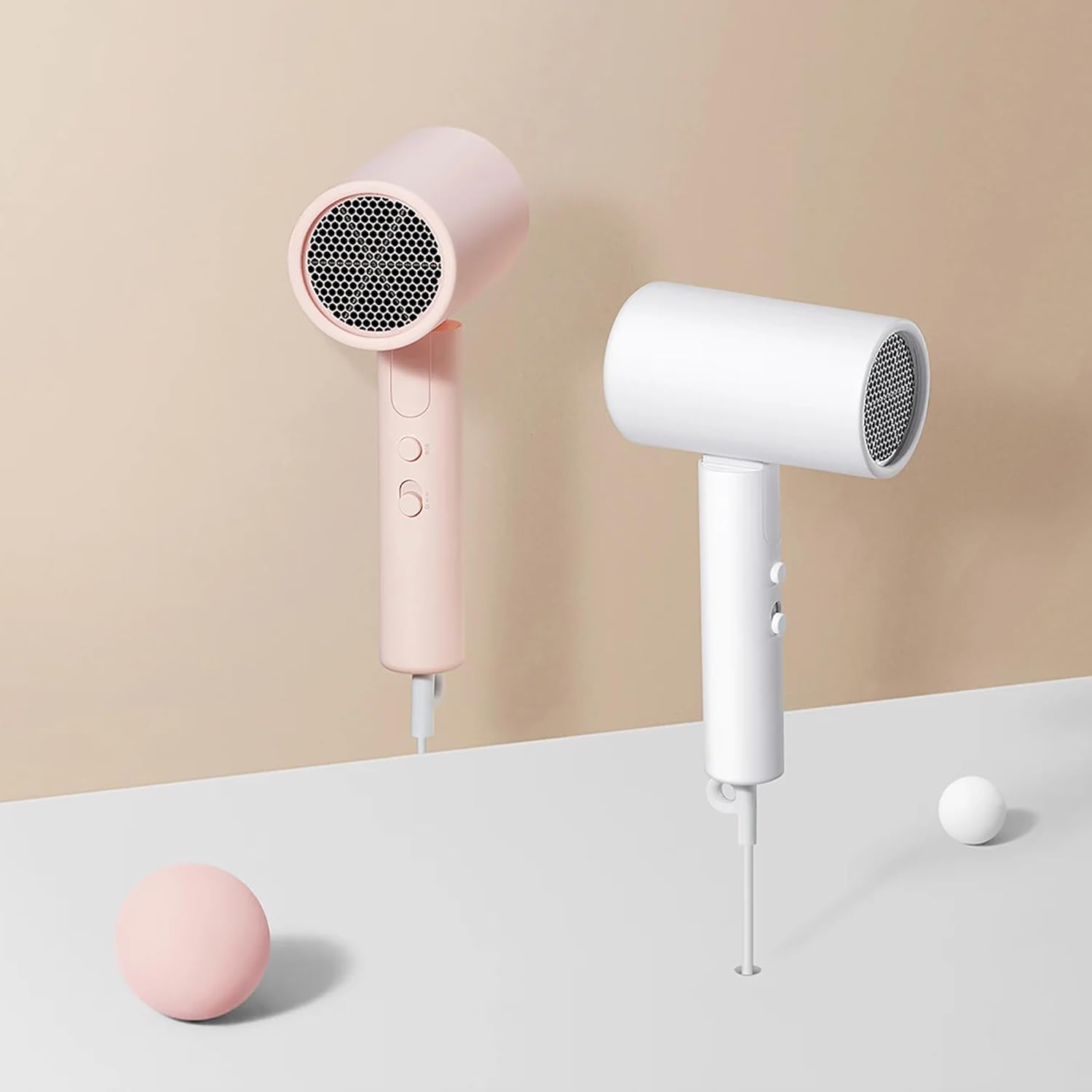 مجفف شعر Xiaomi H101 – تصميم مدمج وتجفيف سريع