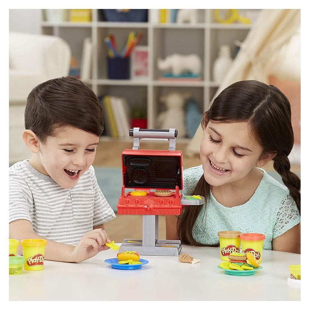 Hasbro Play-Doh Kitchen Creations Barbecue Grill 'n Stamp Playset