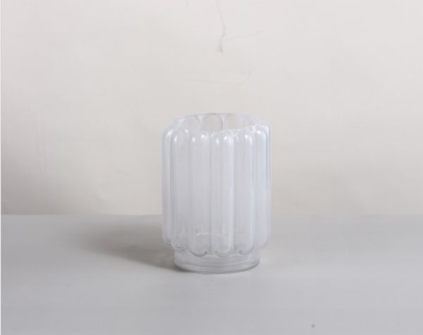 ARMN Sorbet White Vase 18.5 cm – Elegant Modern Décor