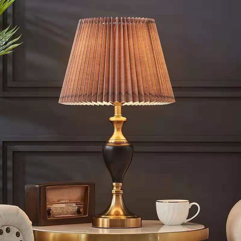 ARMN Regency Brown Table Lamp – Elegant Lighting & Décor ARMN Regency Brown Table Lamp – Elegant Lighting & Décor
