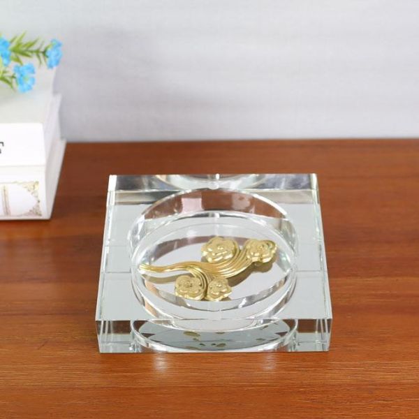 ARMN Century Crystal Ashtray 18cm – Elegant Square Design ARMN Century Crystal Ashtray 18cm – Elegant Square Design