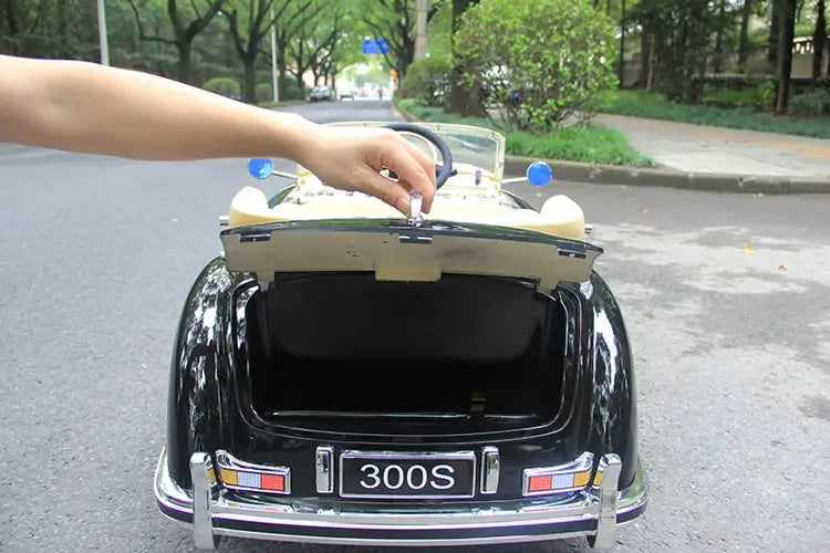Mercedes-Benz 300S Licensed Ride-On Car – Kids Electric Toy Mercedes-Benz 300S Licensed Ride-On Car – Kids Electric Toy
