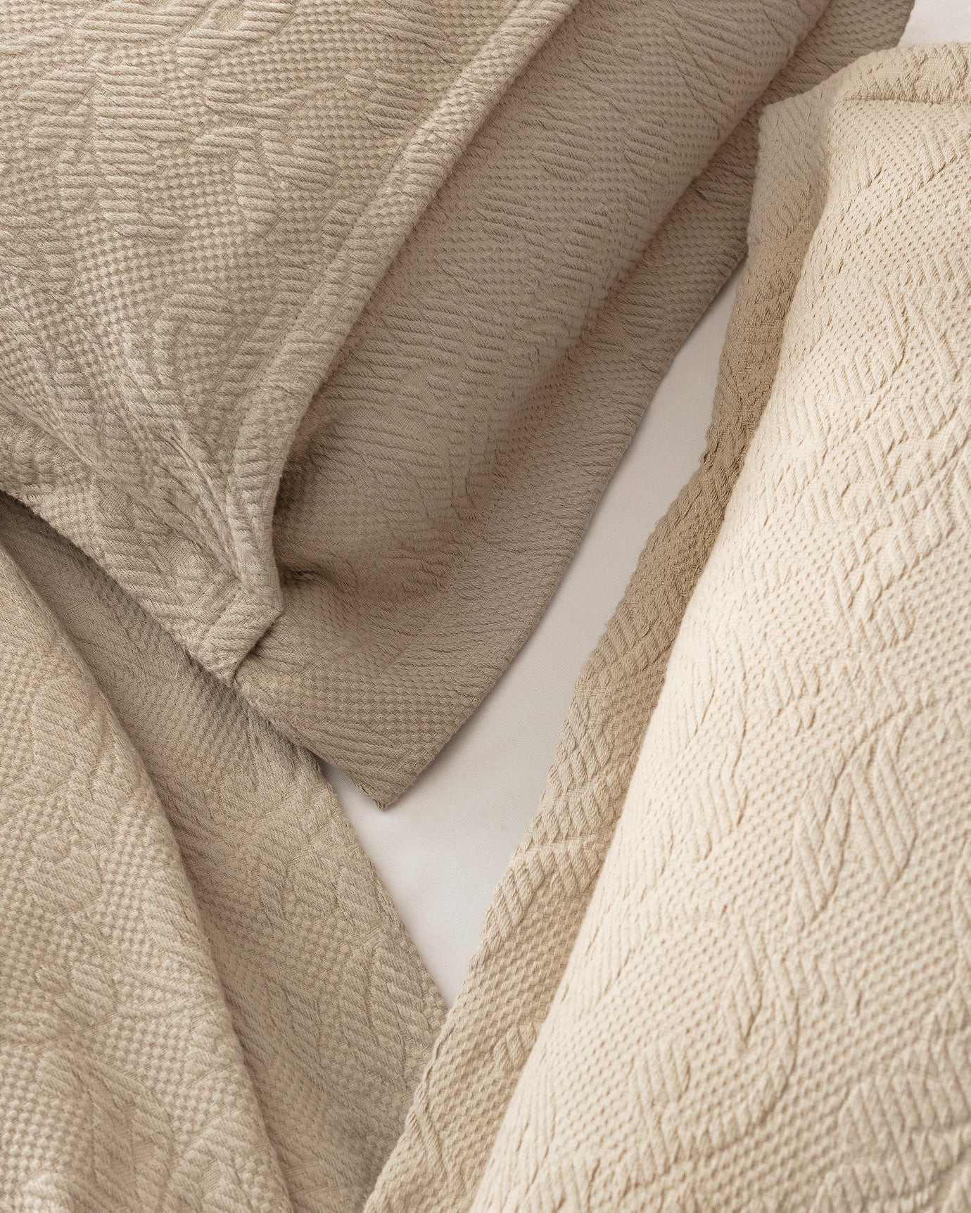 Esther Double Size Bedspread - Madame Coco JO
