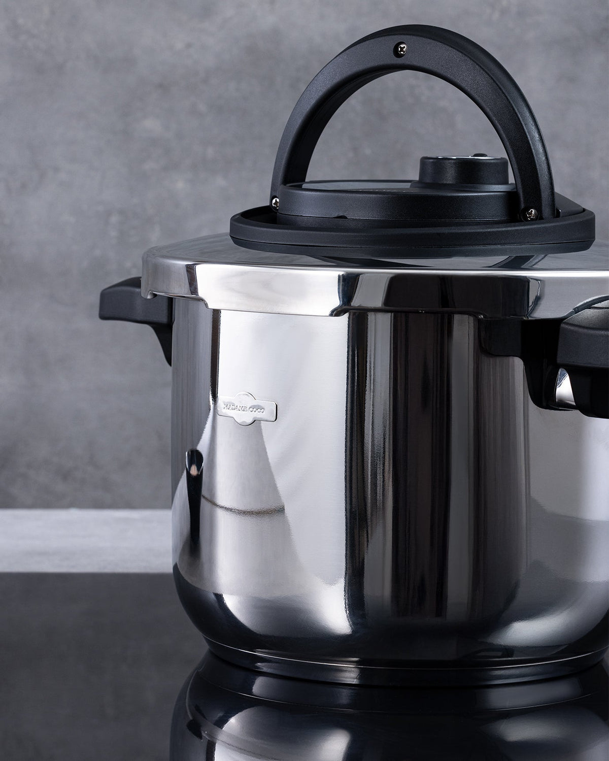 Dole Pressure Cooker - Madame Coco JO