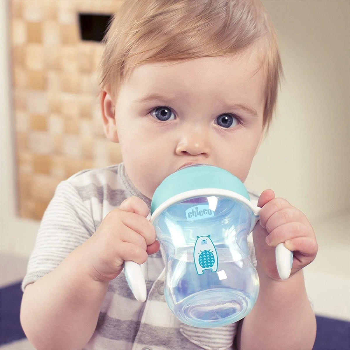 Chicco Transition Cup 4M+ BOY PACK1 Spill-Proof Design - Blue Chicco Transition Cup 4M+ BOY PACK1 Spill-Proof Design - Blue