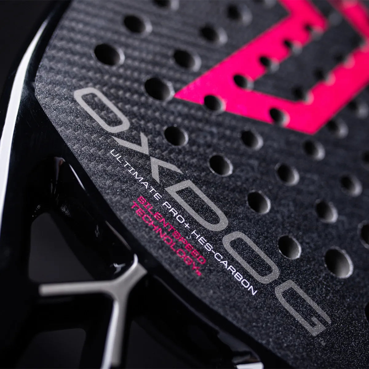 OXDOG Ultimate Pro+ HES-Carbon SilentSpeed 3D/Sand DM Racket