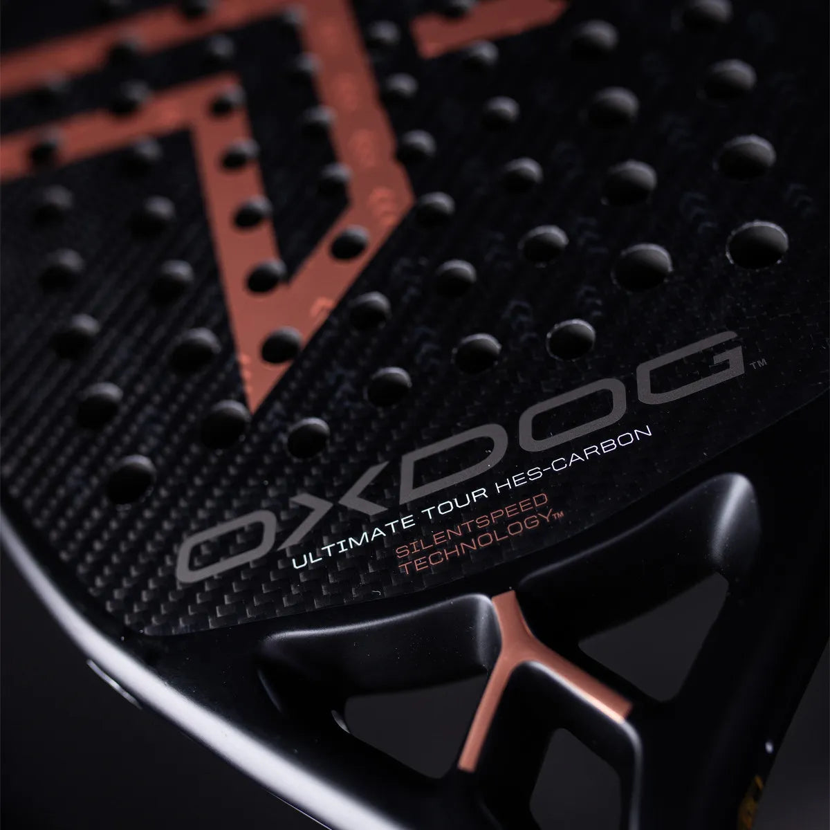 OXDOG Ultimate Tour HES-Carbon SilentSpeed 3D DM Racket OXDOG Ultimate Tour HES-Carbon SilentSpeed 3D DM Racket