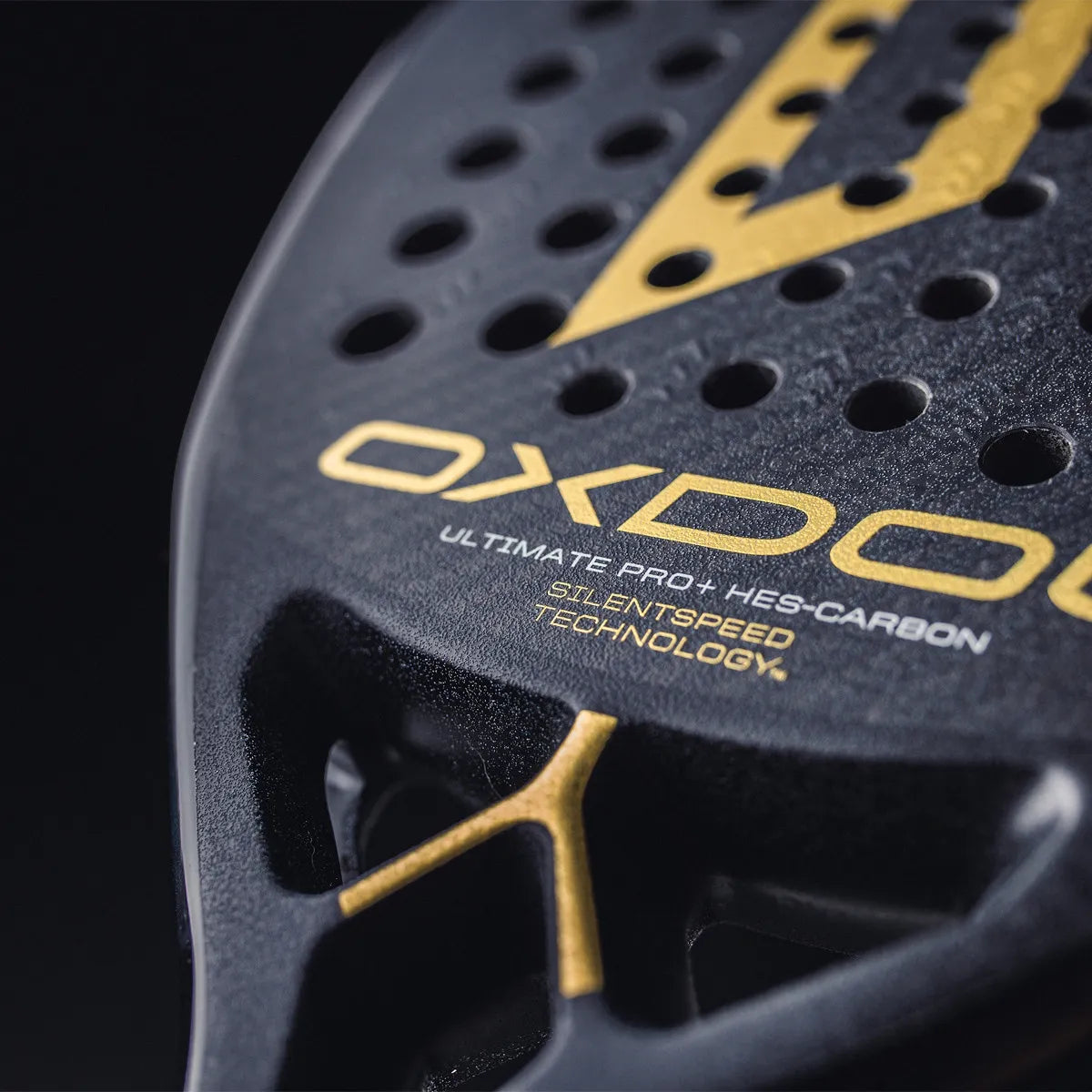 OXDOG Ultimate Pro+ HES-Carbon SilentSpeed Racket OXDOG Ultimate Pro+ HES-Carbon SilentSpeed Racket