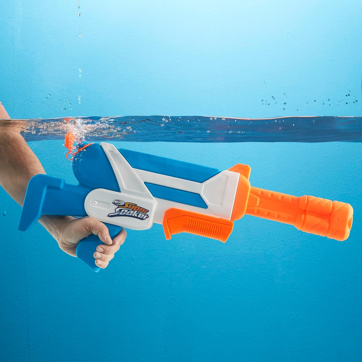 Hasbro SOA Twister – Ultimate Outdoor Water Fun for Kids Hasbro SOA Twister – Ultimate Outdoor Water Fun for Kids