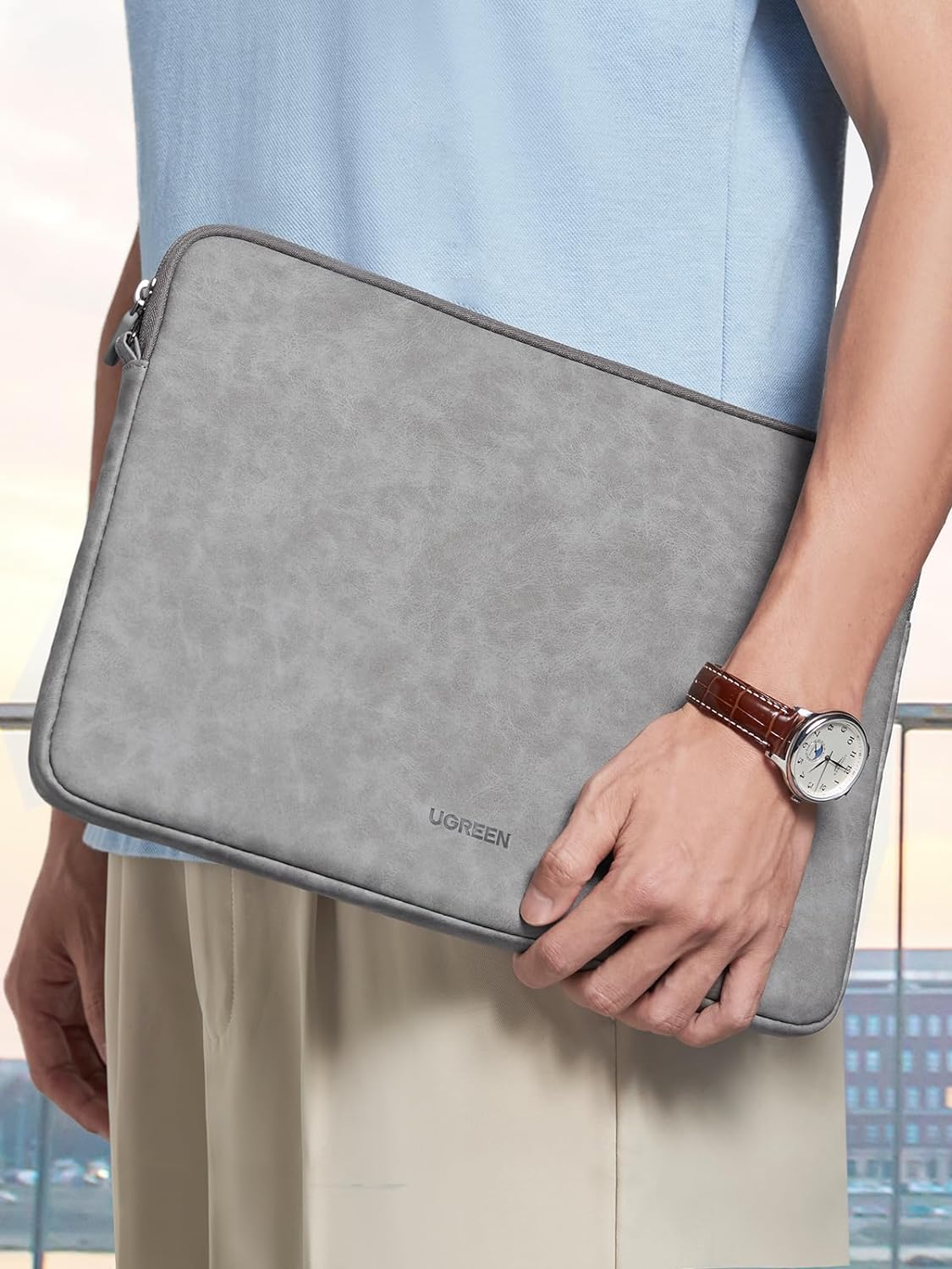 يوجرين – حقيبة لاب توب من 14 إلى 14.9 بوصة – رمادي