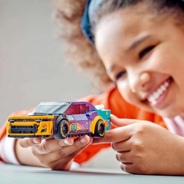 LEGO سبيد تشامبيونز - NASCAR Chevrolet Camaro ZL1 76935