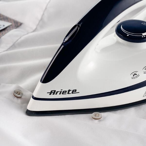 Ariete Power Easy 2400W Steam Iron - Blue