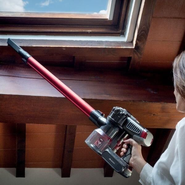 Ariete 2757 Cordless Vacuum – Red, Lightweight & Powerful