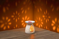 مبخرة سيراميك أنيقة من برايسز – تصميم عصري وعطر فاخر
