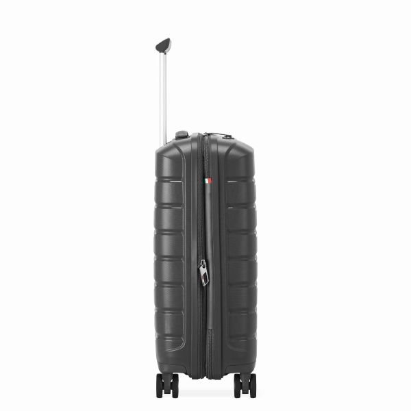 طقم حقائب سفر Roncato Butterfly 3 قطع - رصاصي مقاوم للصدمات طقم حقائب سفر Roncato Butterfly 3 قطع - رصاصي مقاوم للصدمات