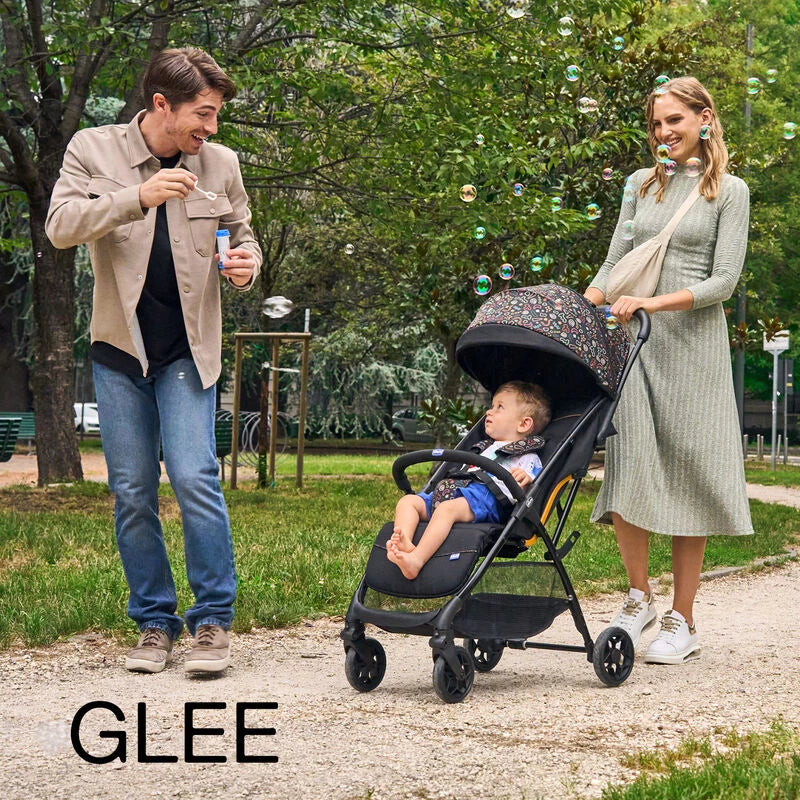 عربة أطفال شيكو Glee – تصميم أنيق ولون فيروز