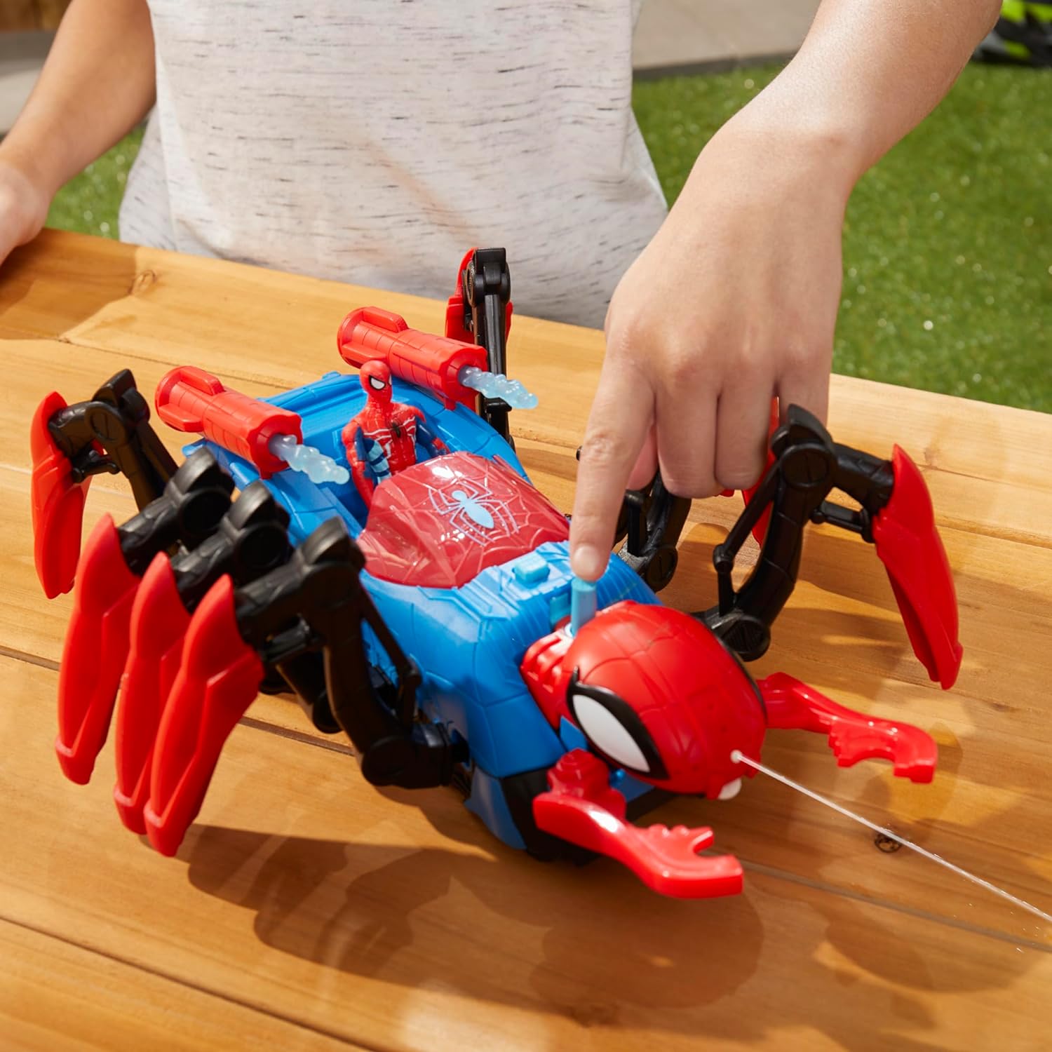 Hasbro Spd Crawl N Blast Spider Hasbro Spd Crawl N Blast Spider