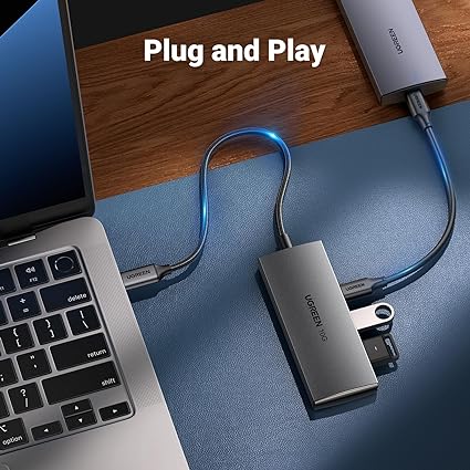 UGREEN USB-C Hub 10Gbps - 2 USB-C & 2 USB-A, Fast Data Transfer UGREEN USB-C Hub 10Gbps - 2 USB-C & 2 USB-A, Fast Data Transfer