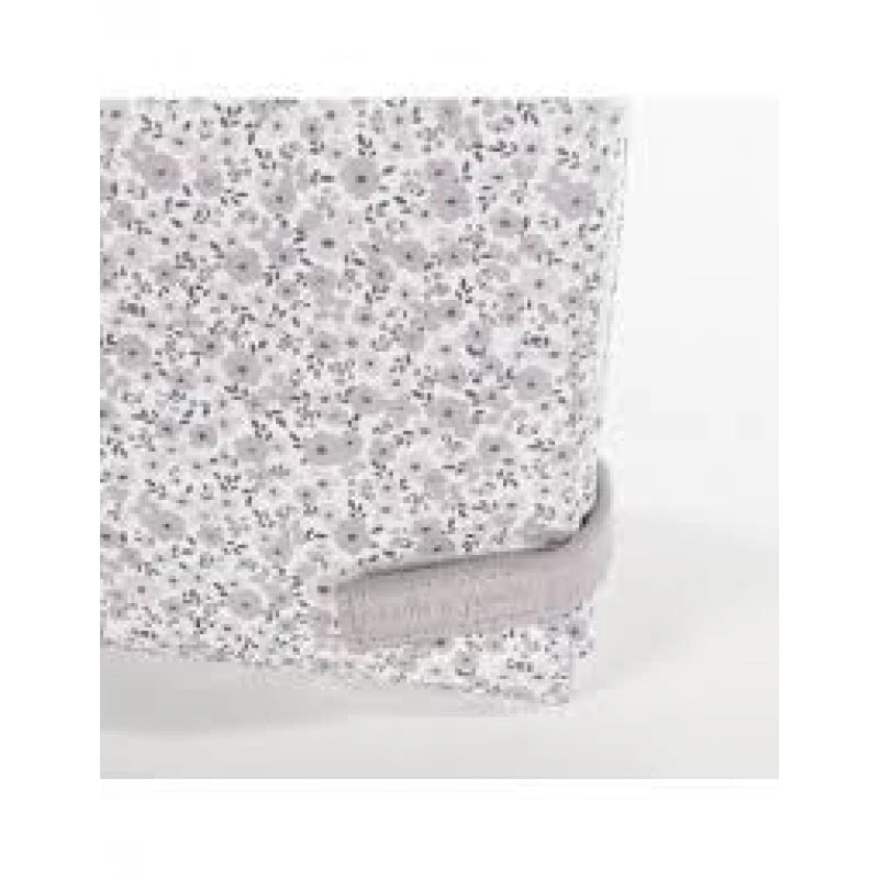 حصيرة تغيير Pasito a Pasito – Flower Mellow Grey عملية وناعمة حصيرة تغيير Pasito a Pasito – Flower Mellow Grey عملية وناعمة