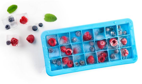 Ibili Crous Ice Cube Tray with Lid – Clean & Even Ice Ibili Crous Ice Cube Tray with Lid – Clean & Even Ice