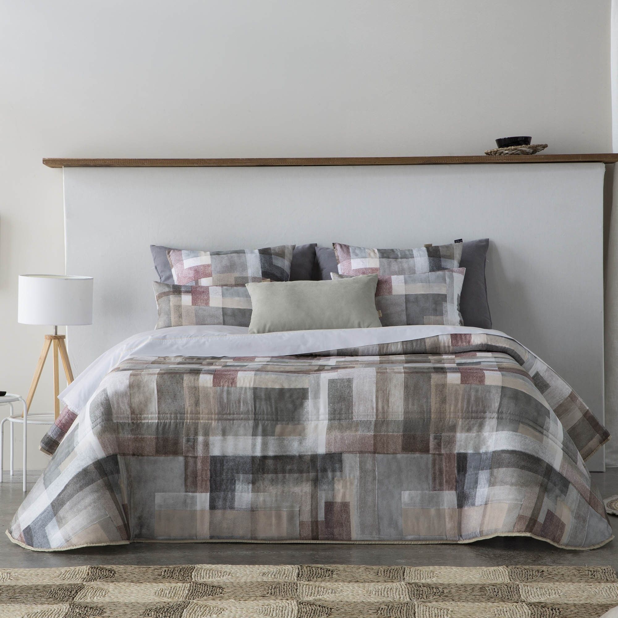 Canete Oblu King Comforter Set – 6-Piece Luxury