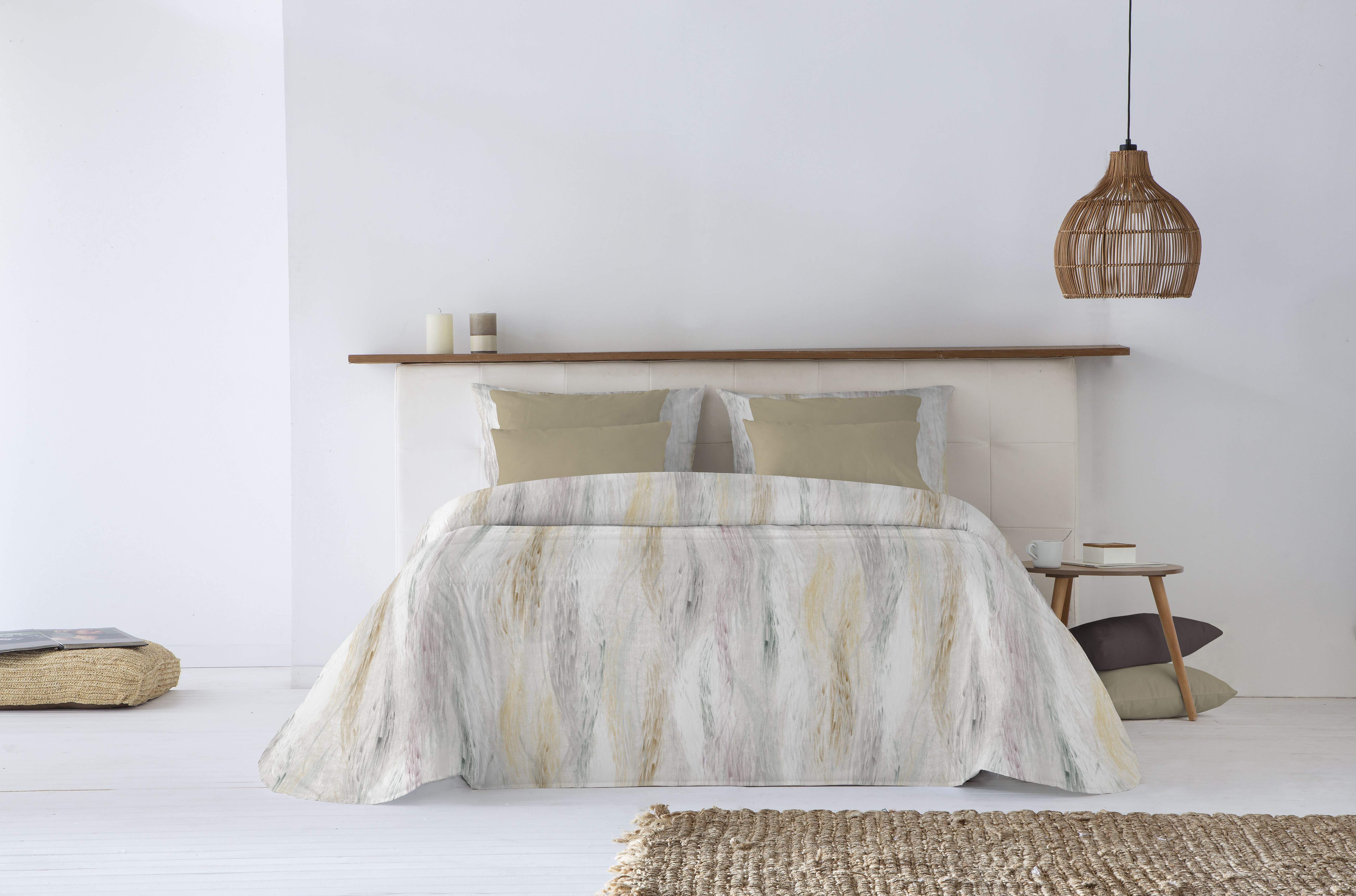 Canete Samil Twin Comforter Set – 4-Piece Luxury