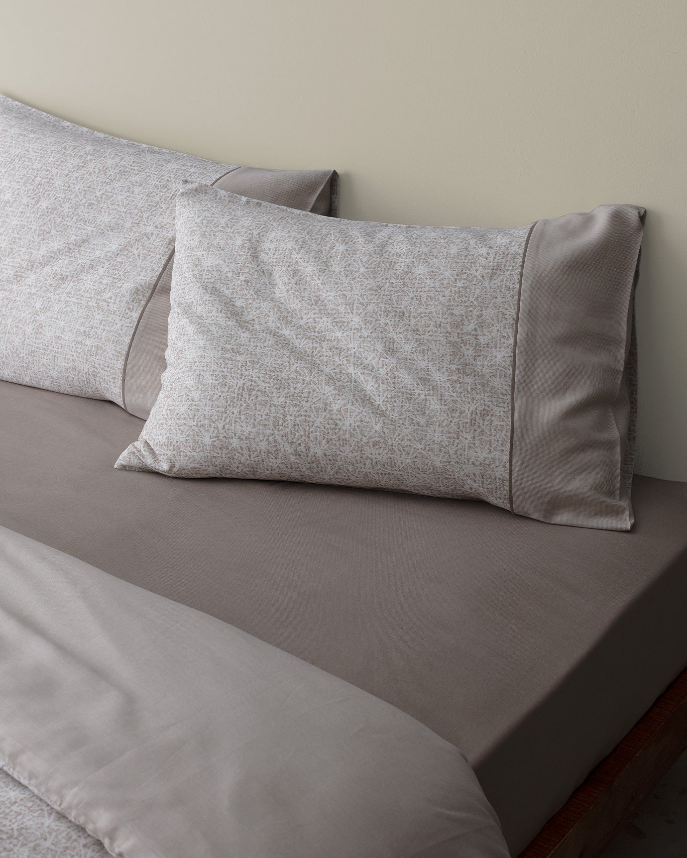 Astrid Duvet Cover Set -coco Crep Patterned - Madame Coco JO