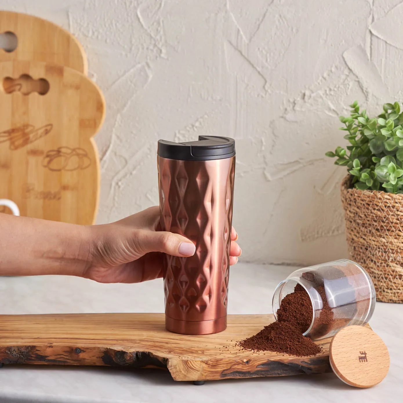 Karaca Diamond Red Copper Thermos 350‑450ml – Leak‑Proof & Stylish Karaca Diamond Red Copper Thermos 350‑450ml – Leak‑Proof & Stylish