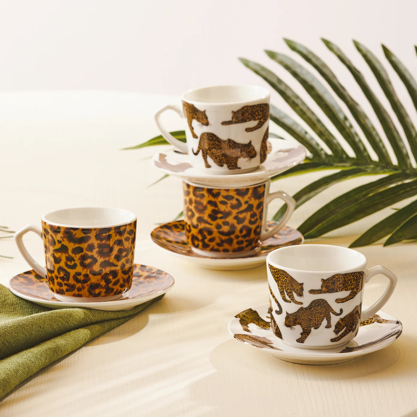 KARACA Madonna 4-Person Coffee Set – Elegant Brown KARACA Madonna 4-Person Coffee Set – Elegant Brown