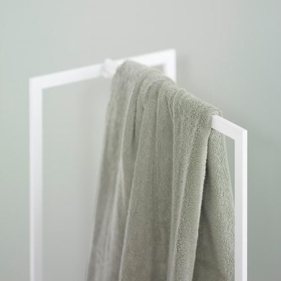 Aquanova Dhio Towel Stand – White, Stylish & Durable