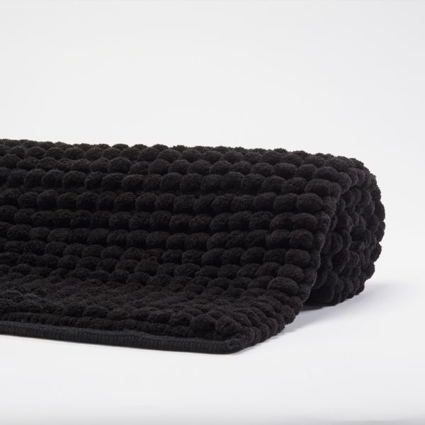 Aquanova Axel 70×120 cm Bath Mat – Safe & Stylish
