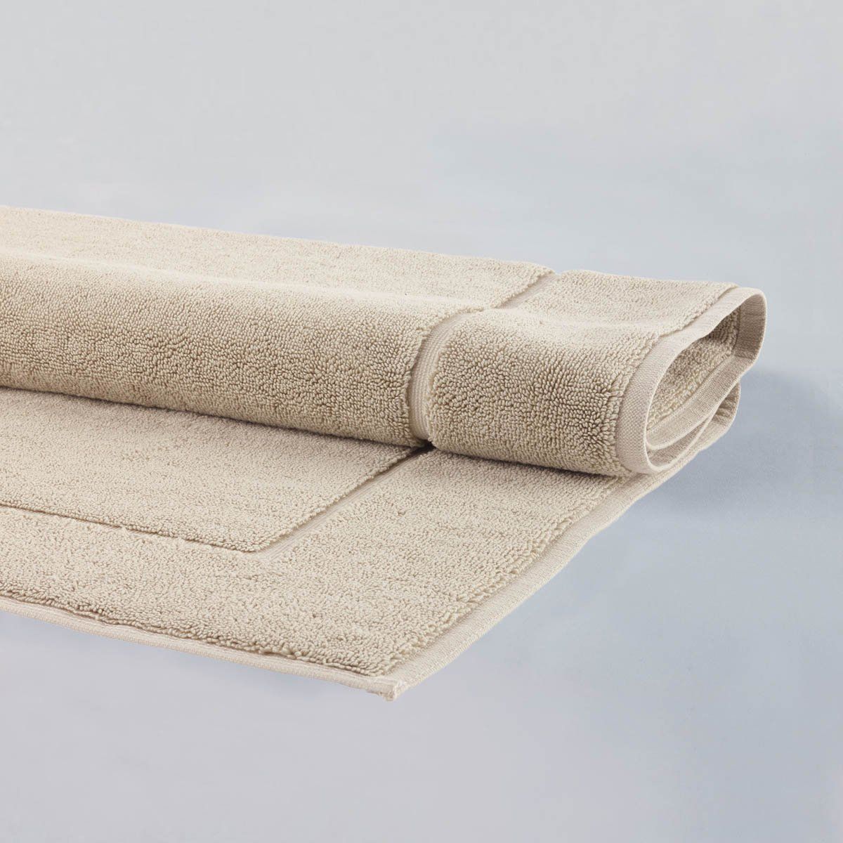 Aquanova London Bath Mat 60×100 cm – Soft & Elegant Comfort