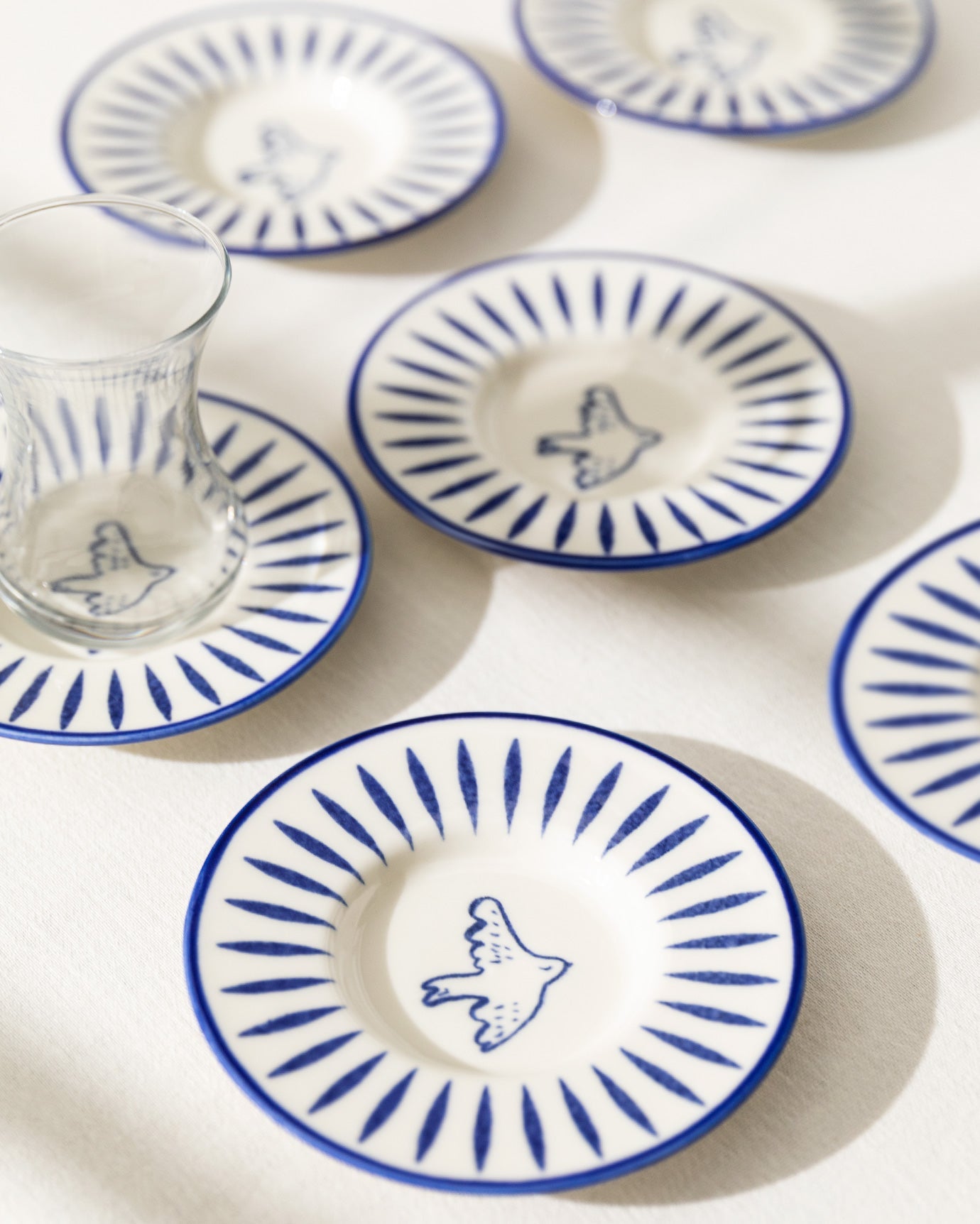 Luxe Oiseau 6-piece Tea Glass Saucer Set - Madame Coco JO