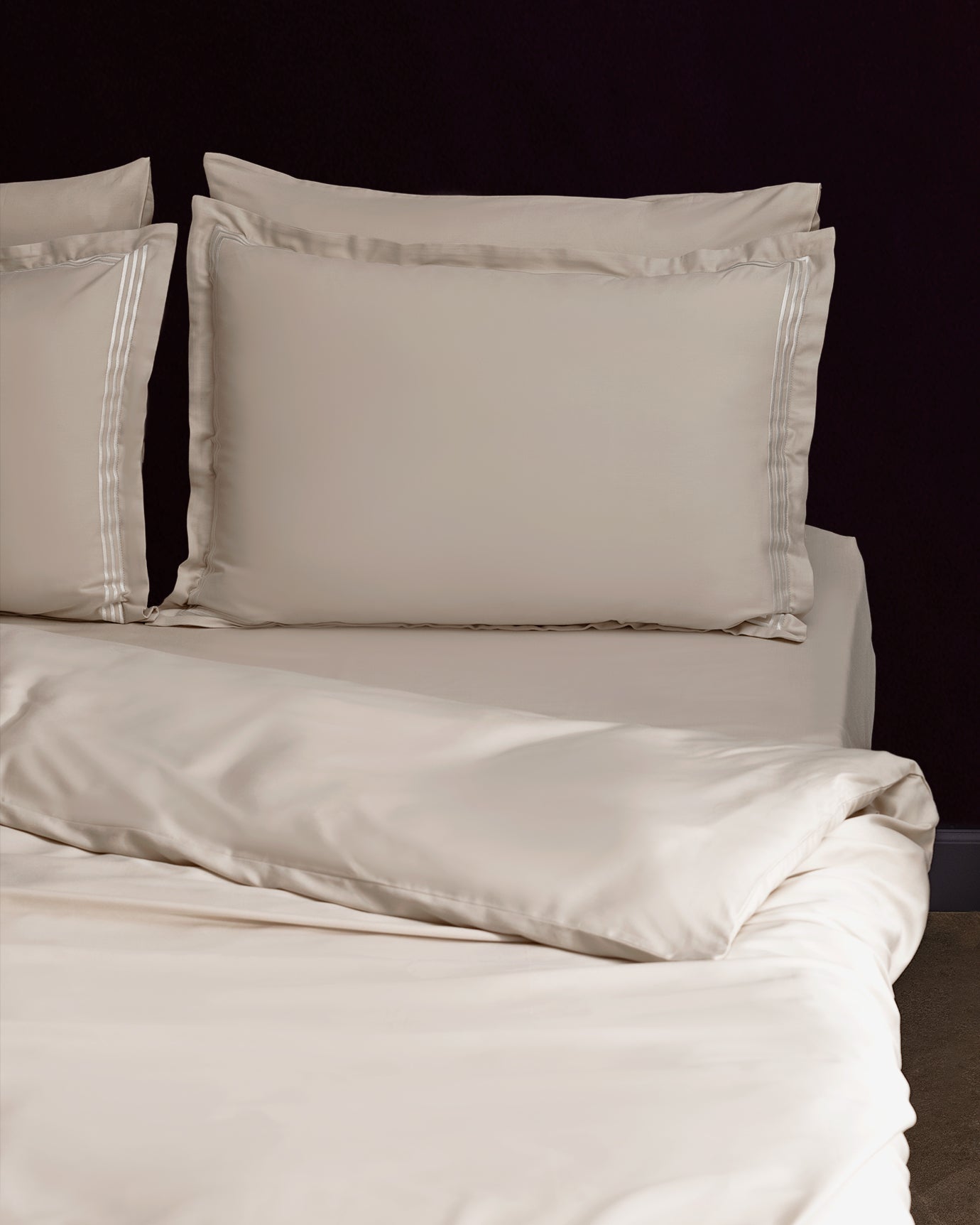Clarette Double Size Bamboo Satin Duvet Cover Set - Madame Coco JO
