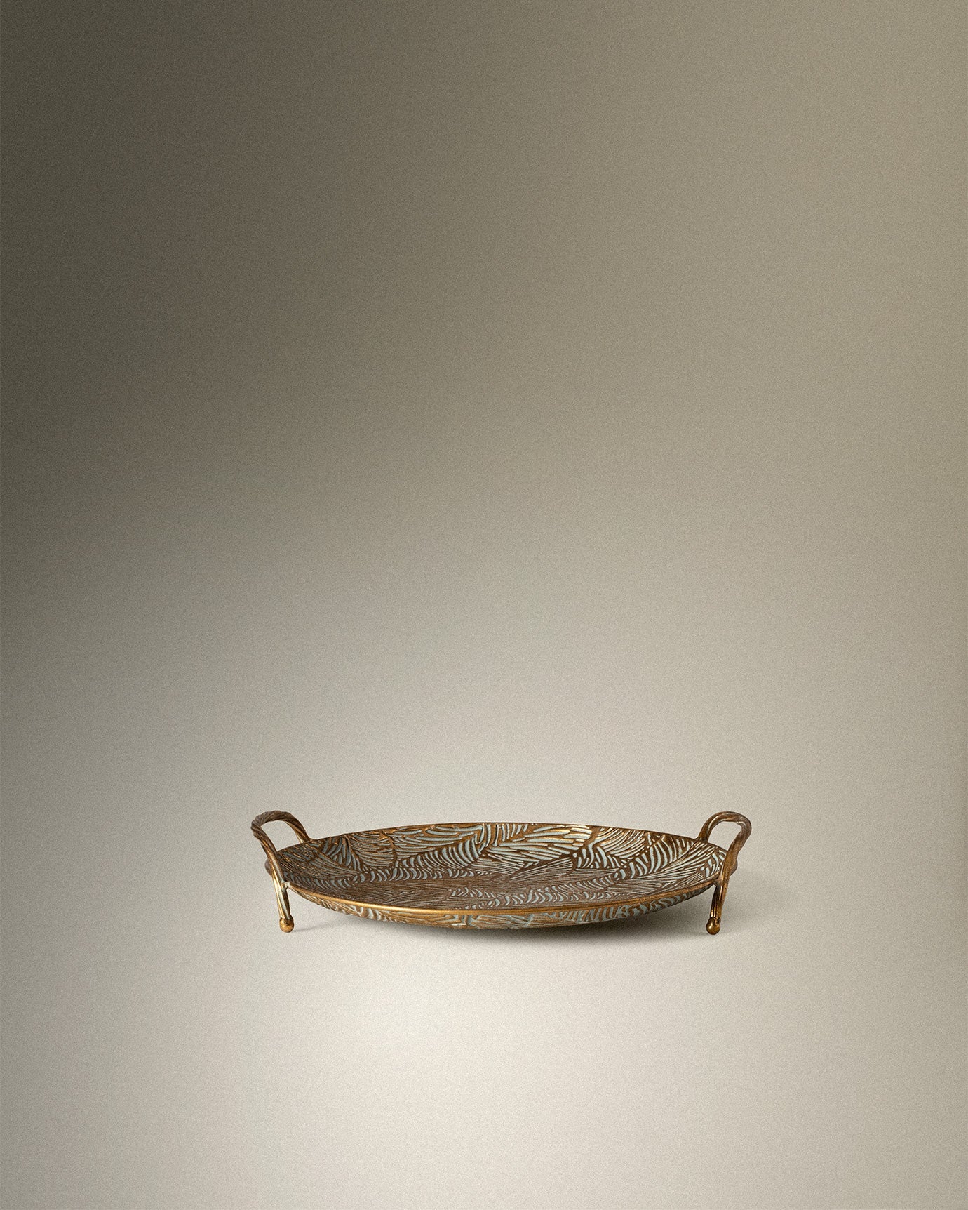 Eliza Metal Tray - Madame Coco JO