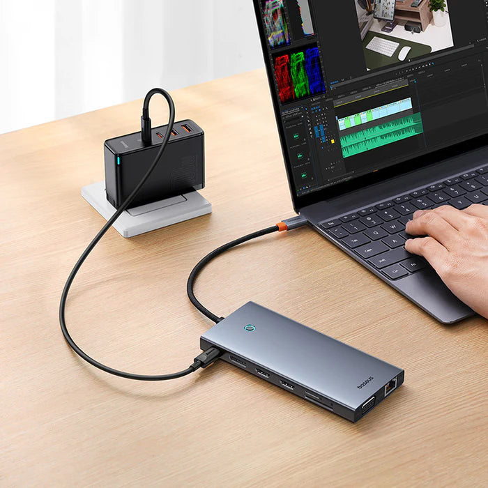 Baseus PortalJoy Series 13-Port HUB Space Grey Baseus PortalJoy Series 13-Port HUB Space Grey