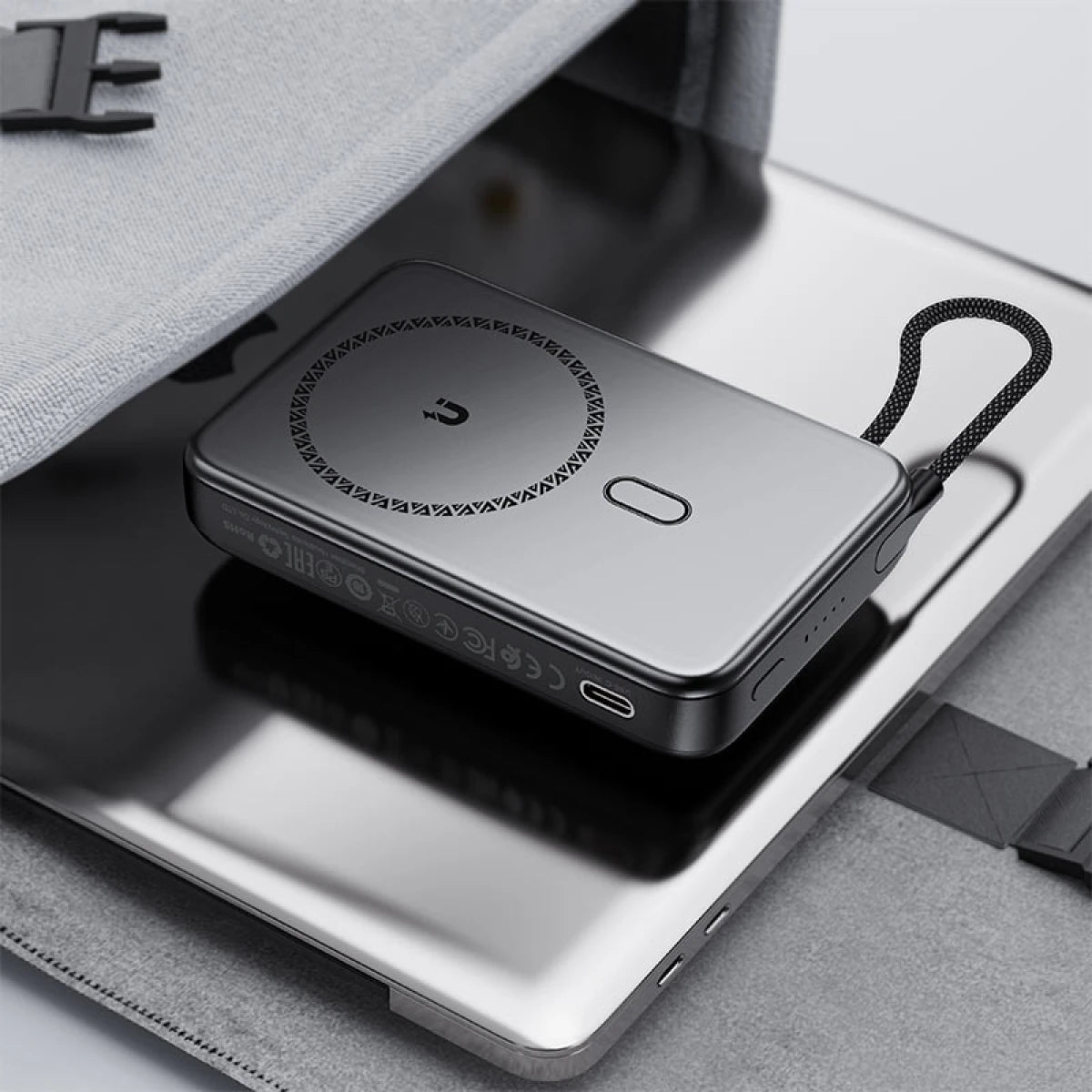 باور بانك ACEFAST 10000mAh | شحن لاسلكي مغناطيسي 22.5W