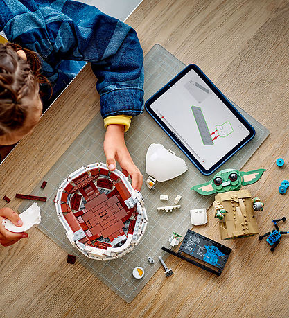 LEGO ستار وورز - غروغو مع عربة طافية 75403