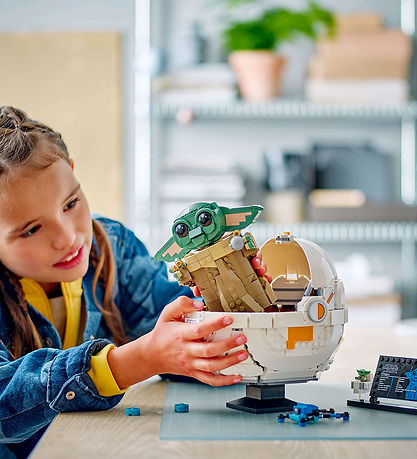 LEGO ستار وورز - غروغو مع عربة طافية 75403
