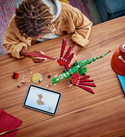 LEGO® Creator - Medieval Dragon 31161 - 3-in-1 - 715 pcs LEGO® Creator - Medieval Dragon 31161 - 3-in-1 - 715 pcs