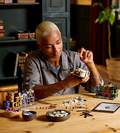 LEGO هاري بوتر - محلات دياجون آلي 76444 - 2750 قطعة