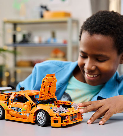 LEGO® Technic - Fast & Furious Toyota Supra MK4 42204 LEGO® Technic - Fast & Furious Toyota Supra MK4 42204